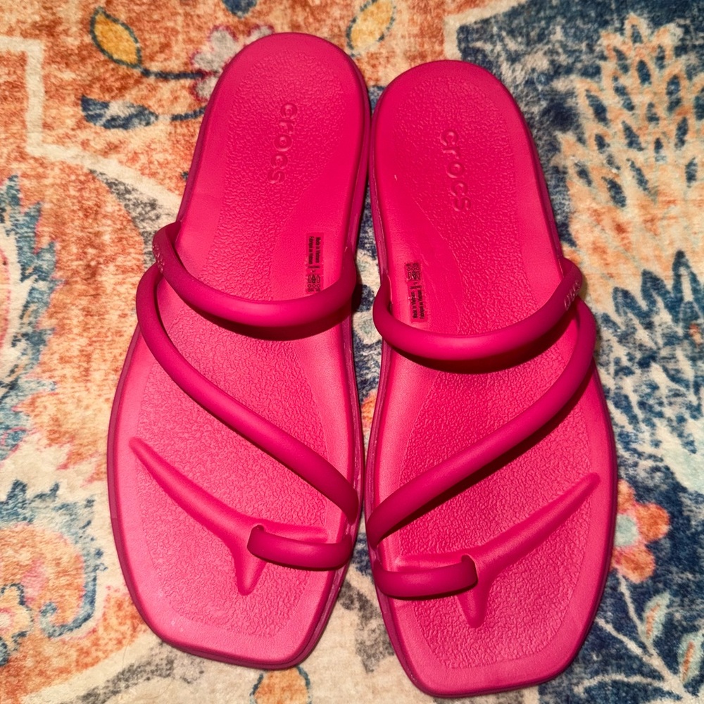 Women’s Crocs Miami Toe Loop Sandals